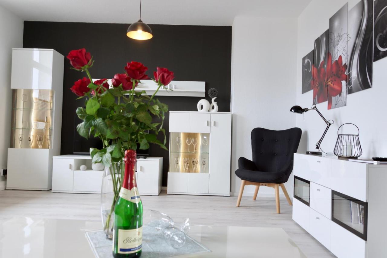 Ferienwohnung Ostard 1 ทาเลอ ภายนอก รูปภาพ