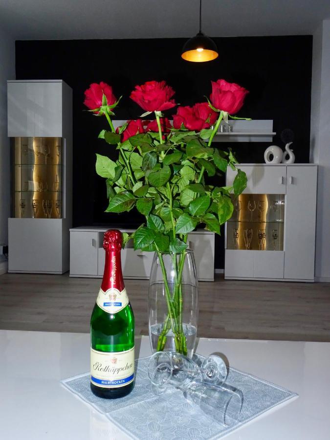 Ferienwohnung Ostard 1 ทาเลอ ภายนอก รูปภาพ