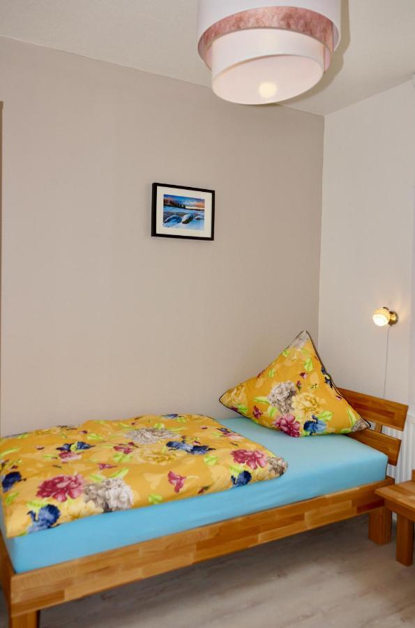 Ferienwohnung Ostard 1 ทาเลอ ภายนอก รูปภาพ